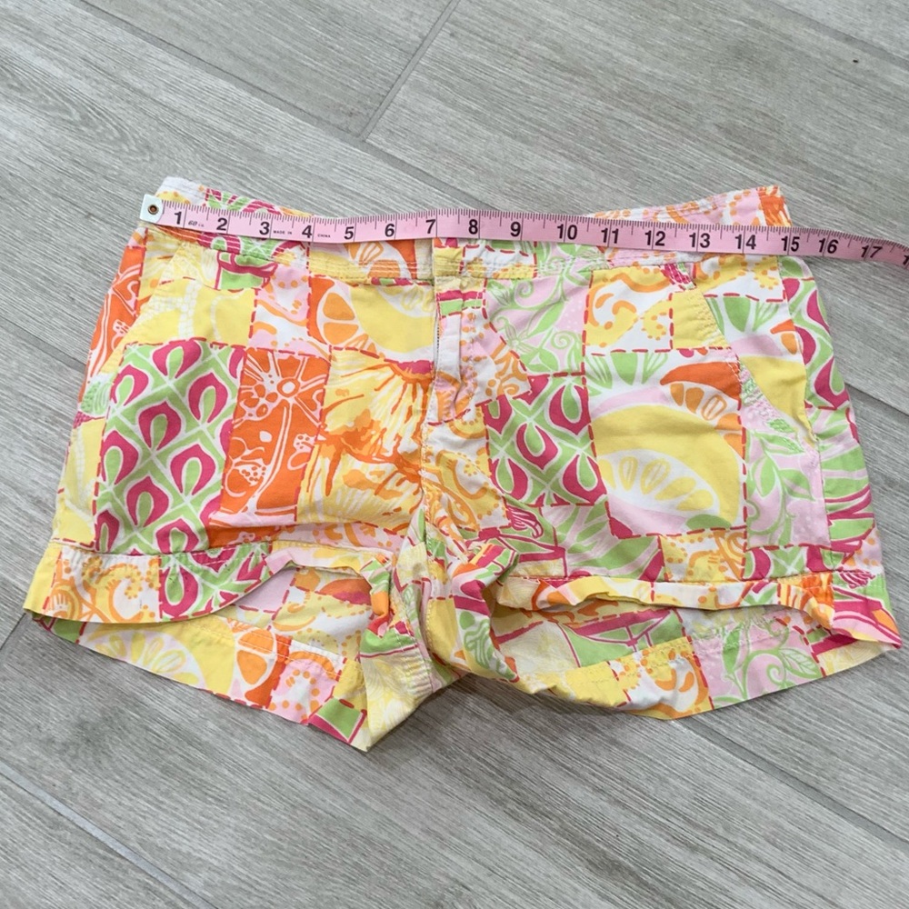 Lilly Pulitzer happiest hour shorts - Picture 5 of 7